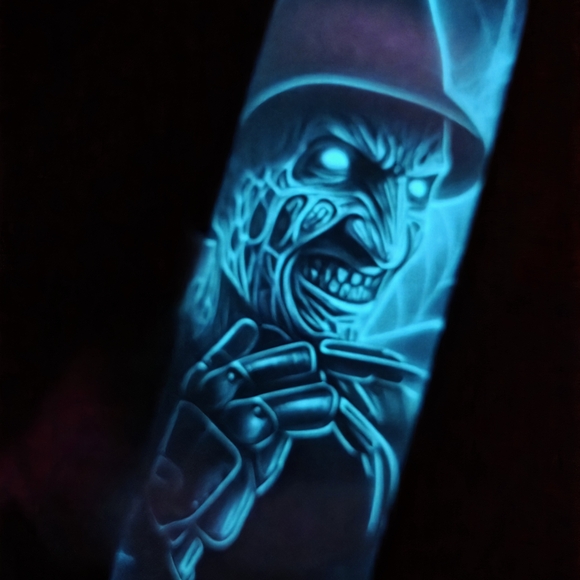 Freddy Set! Glowing Tumbler & Sweatshirt!! - Picture 6 of 7